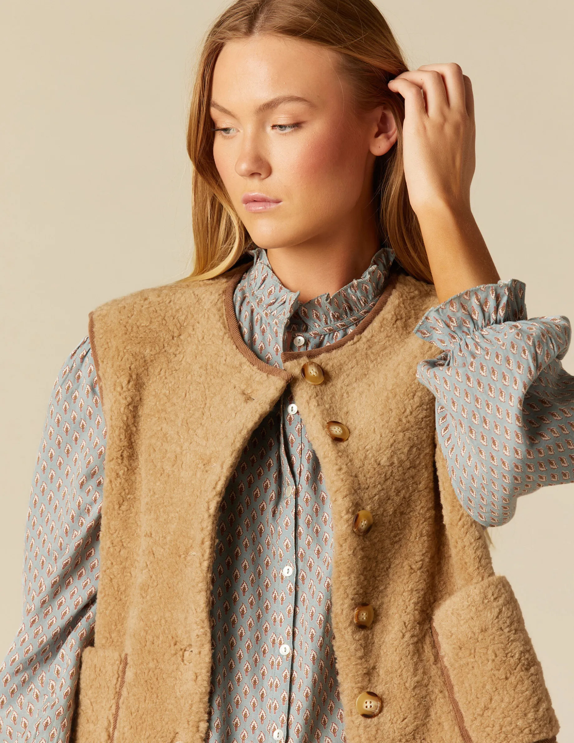 Outlet NÍCOLI CHALECO BORREGO Marrones