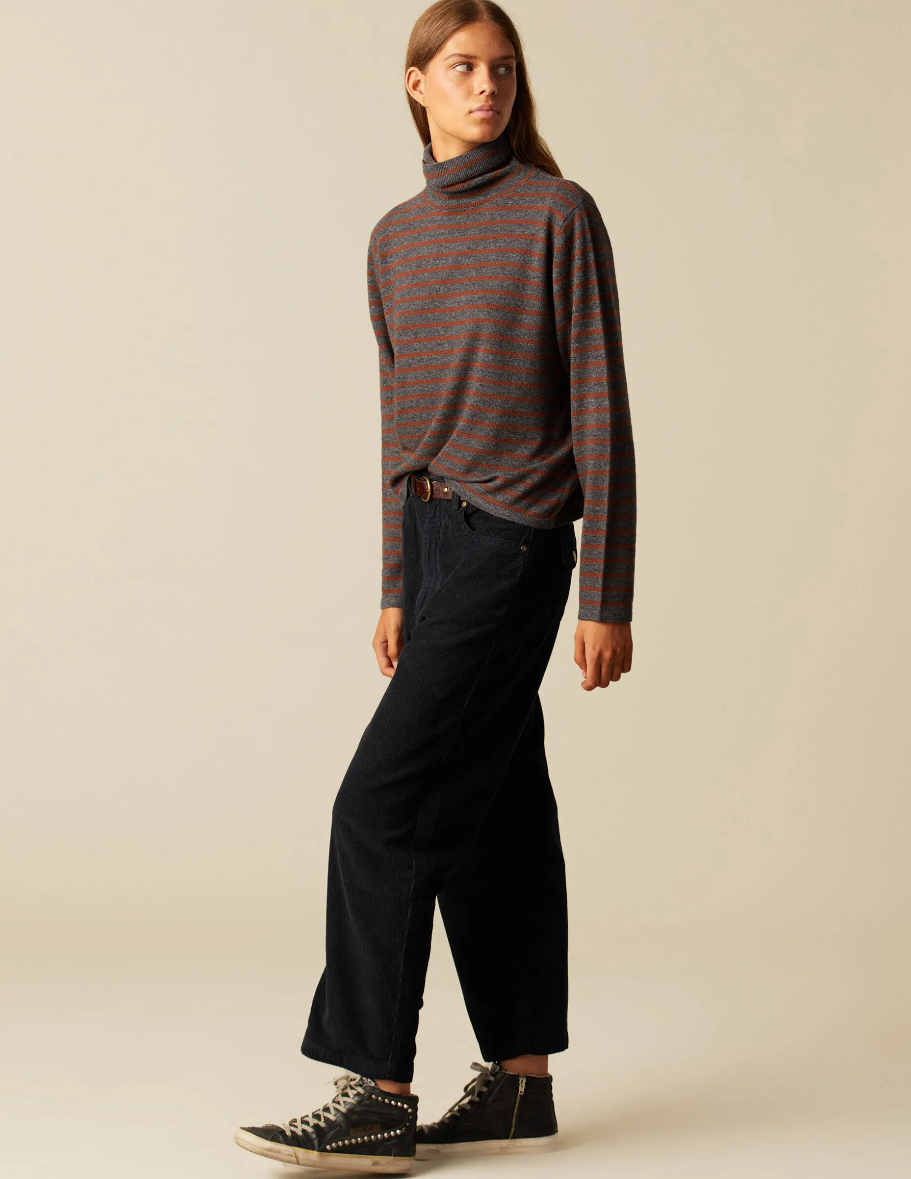 Discount NÍCOLI PANTALÓN PANA AZUL ZIG ZAG Negros